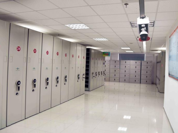 档案室室内一览 档案室室内一览