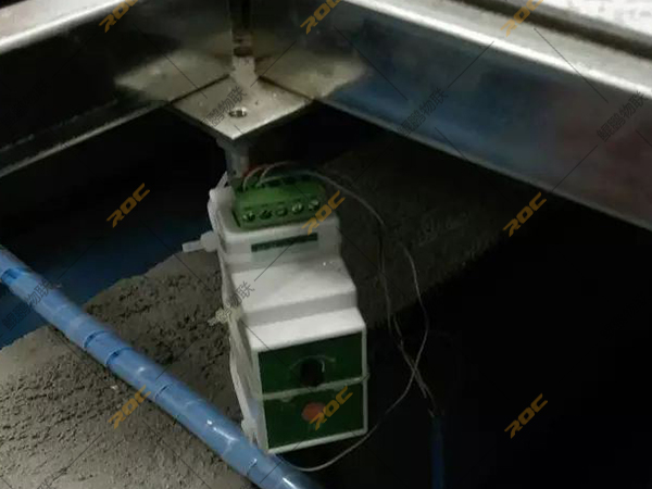 安装好的漏水控制器 安装好的漏水控制器